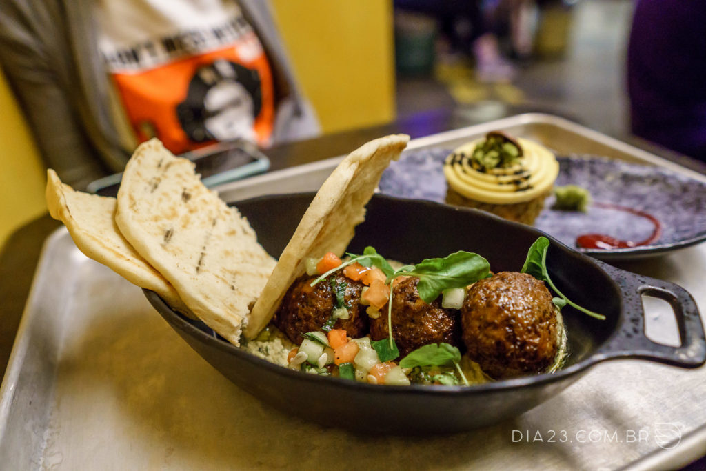 docking bay 7 comida hollywood studios star wars