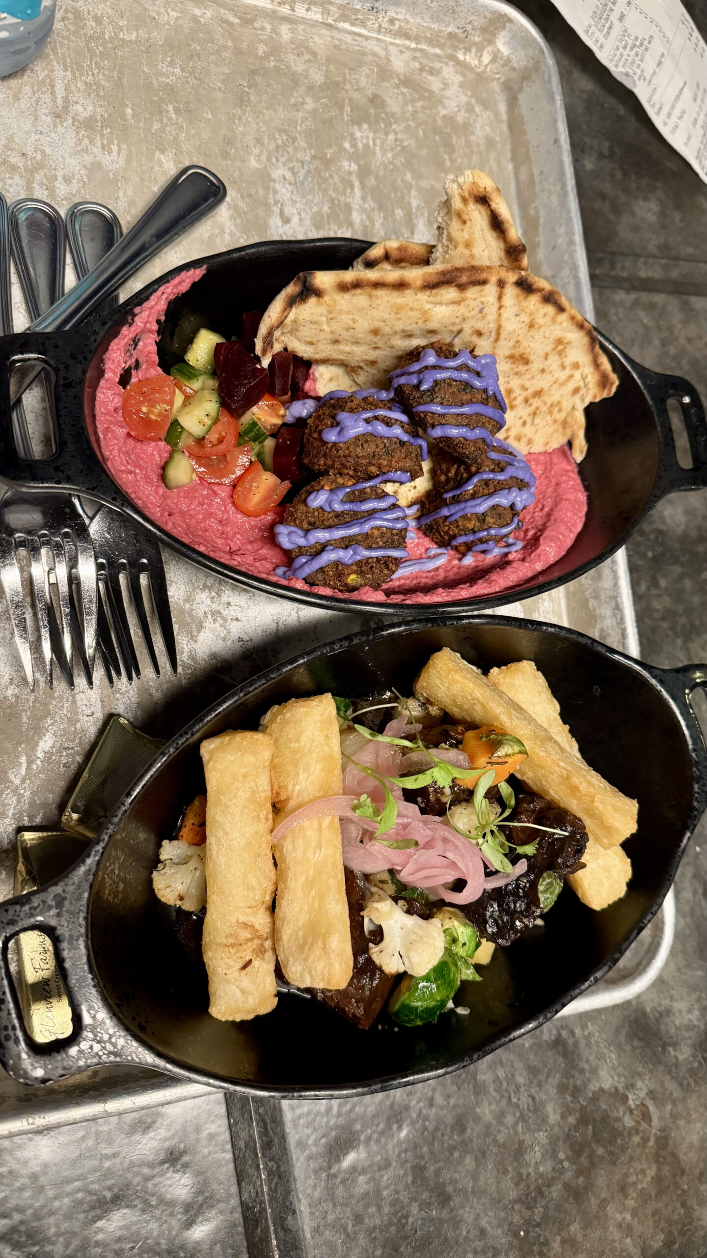 Pratos do Docking Bay 7 Food and Cargo no Hollywood Studios